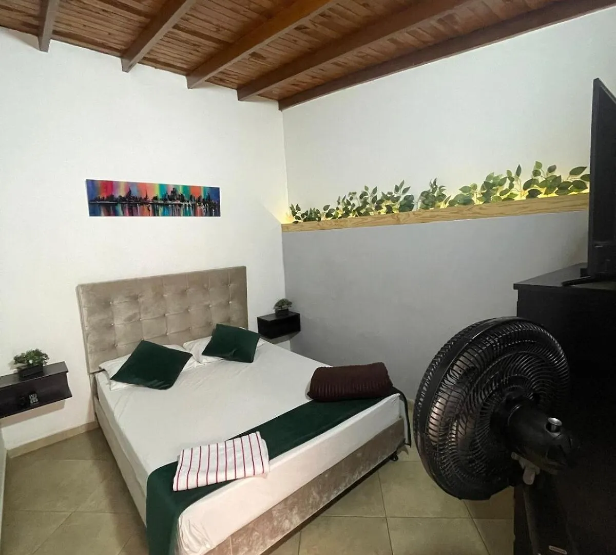 Apartamento Cerca Al Aeropuerto Olaya Herrera 麦德林 哥伦比亚