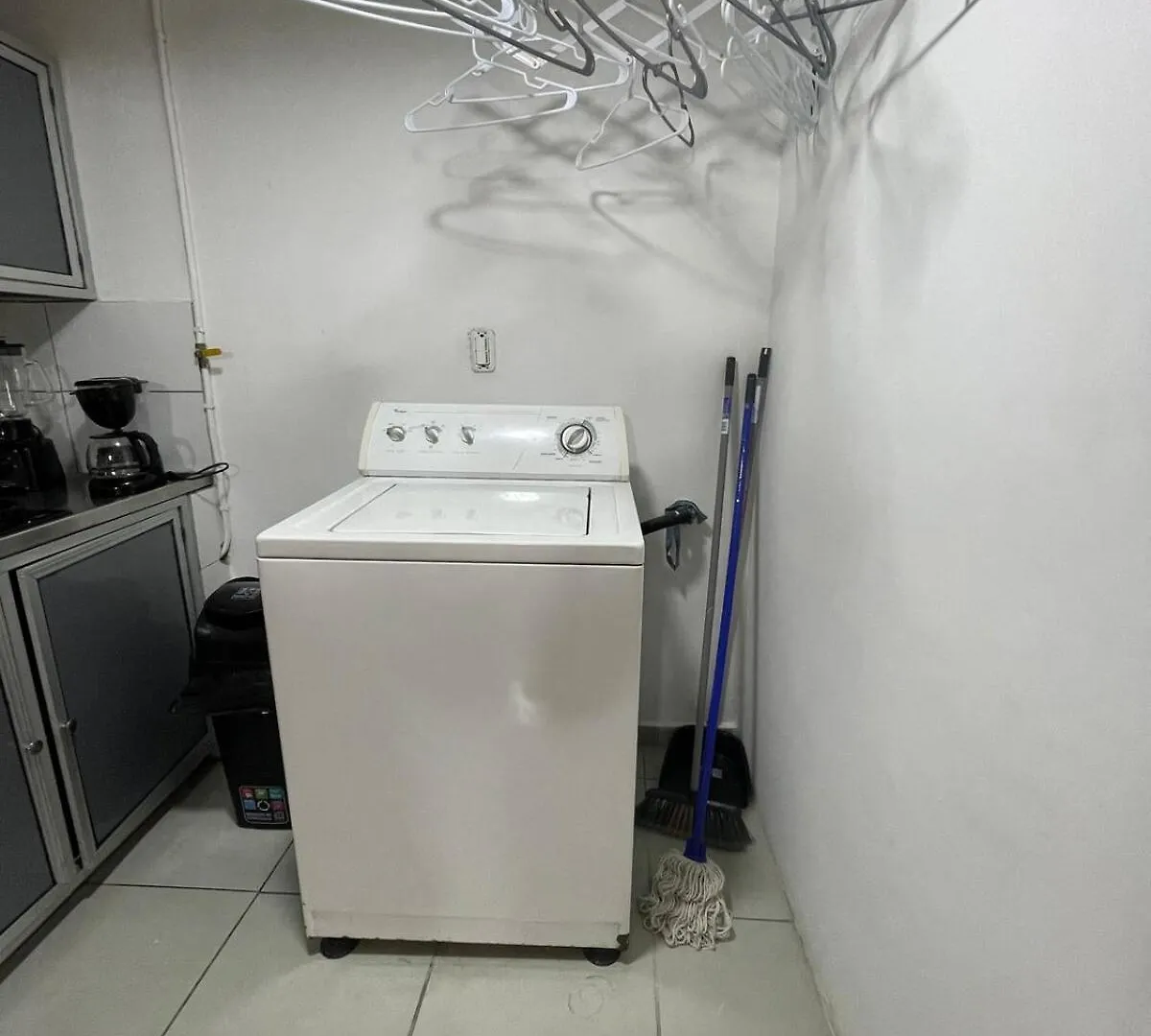 Apartamento Cerca Al Aeropuerto Olaya Herrera 麦德林 公寓