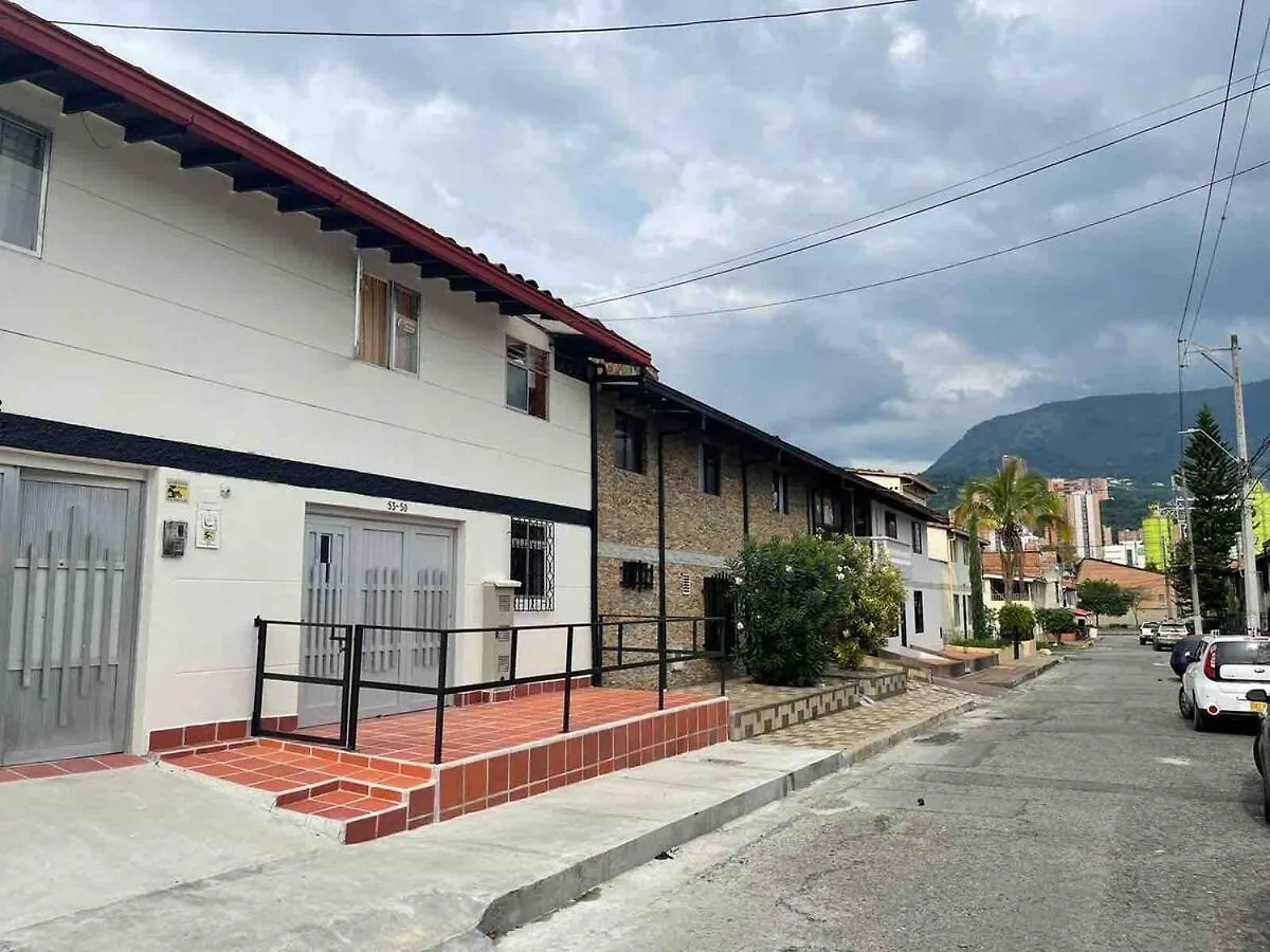 Apartamento Cerca Al Aeropuerto Olaya Herrera Medellín